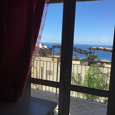 La Terrazza Di Pizzo Daire